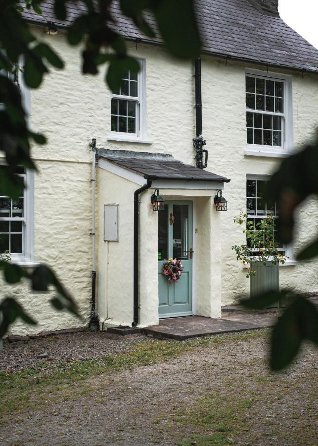 The Green Door Vegan B&B Llanon Extérieur photo